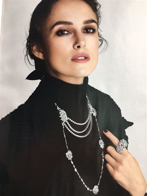 keira knightley wearing chanel jewelry